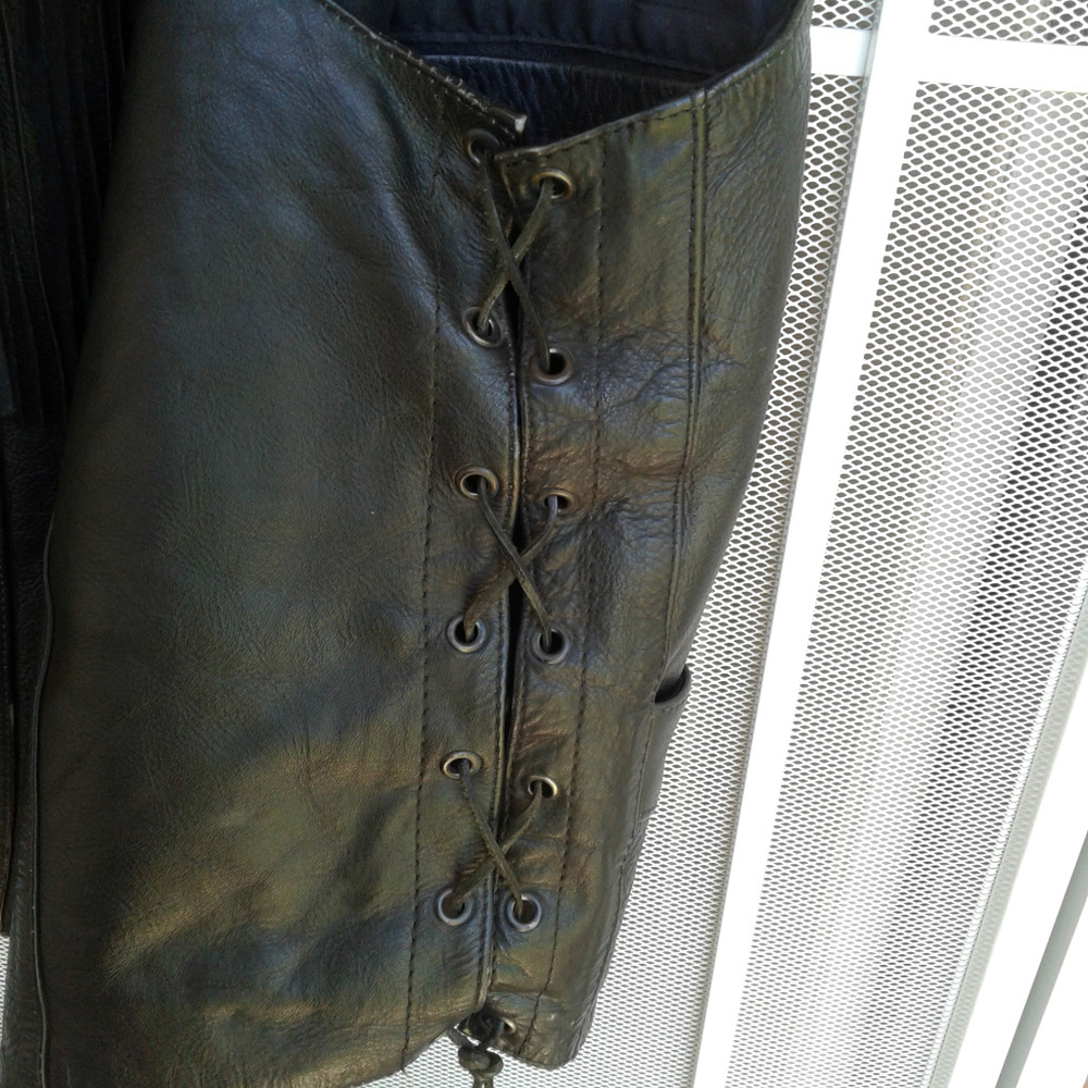 Harley Davidson Motorcycle Vest with Fringe Sz 46 - Picture 7 of 7